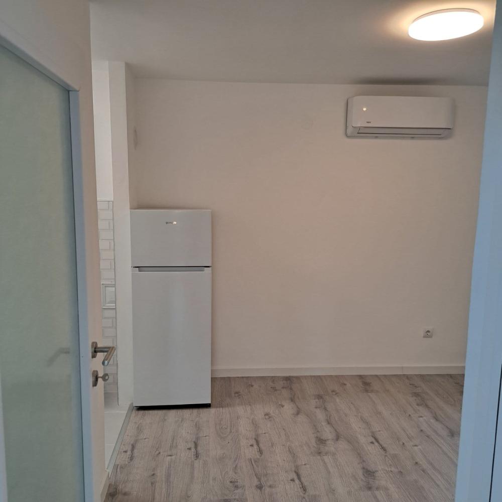 Slika 4 - Dvoiposoban stan za izdavanje, 62m2, 400€